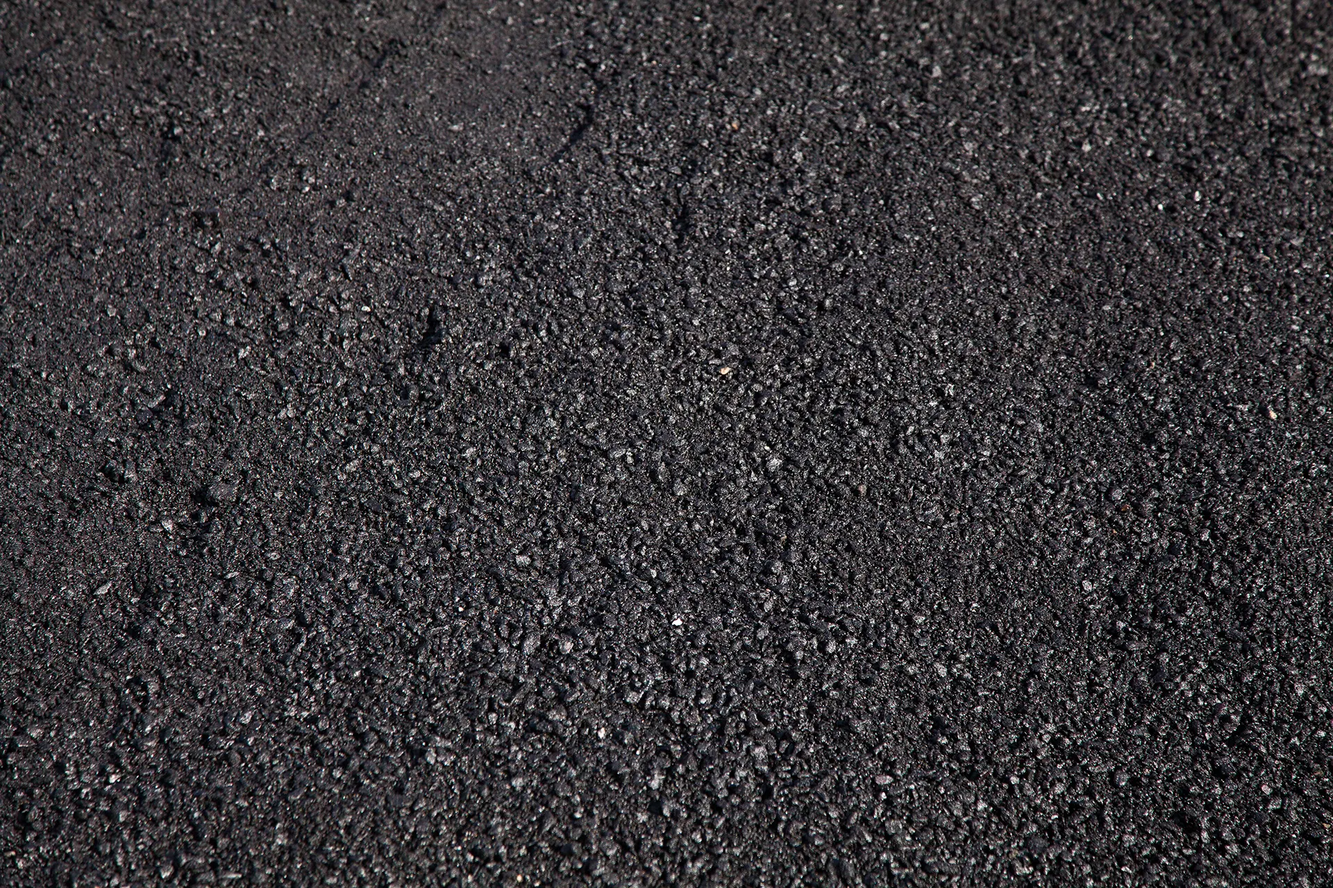 teknik şartname repair of roads on the street asphalt close up 2025 01 10 20 34 10 utc