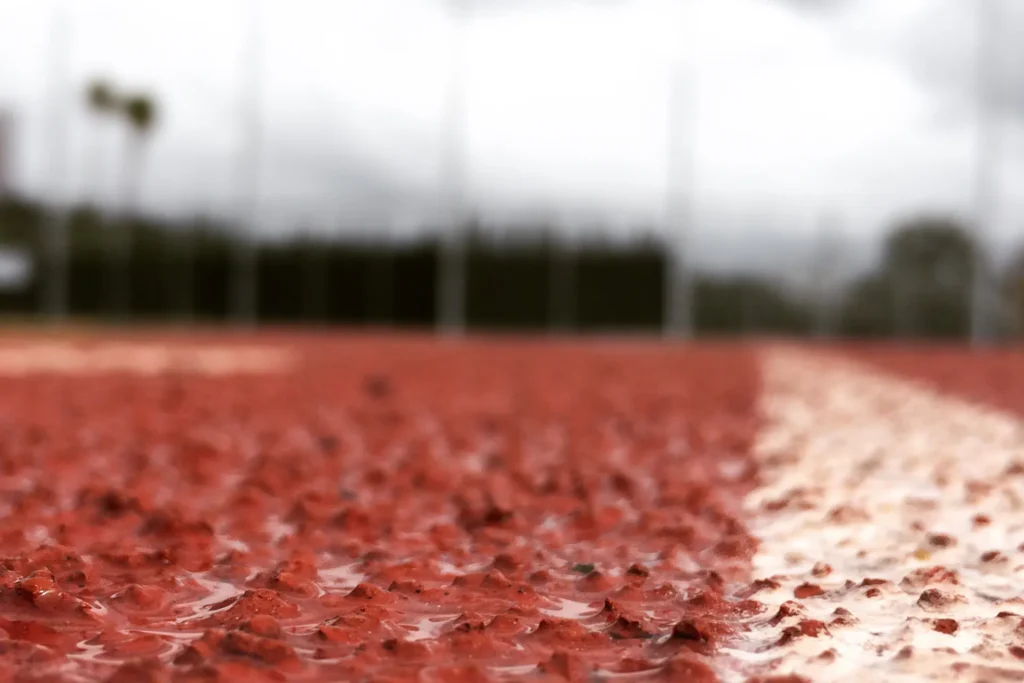 World Athletics Sertifikasyonu don t let a little rain stop your training 2024 09 18 15 53 22 utc